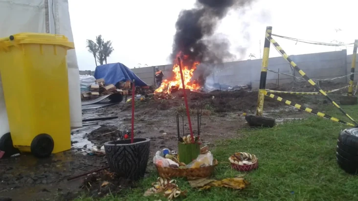 Aksi Rara Pawang Hujan...