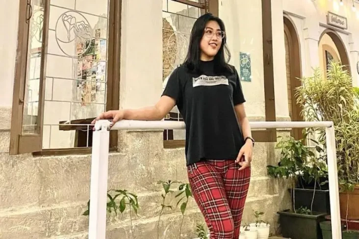 Mantan Istri Doni Salmanan...