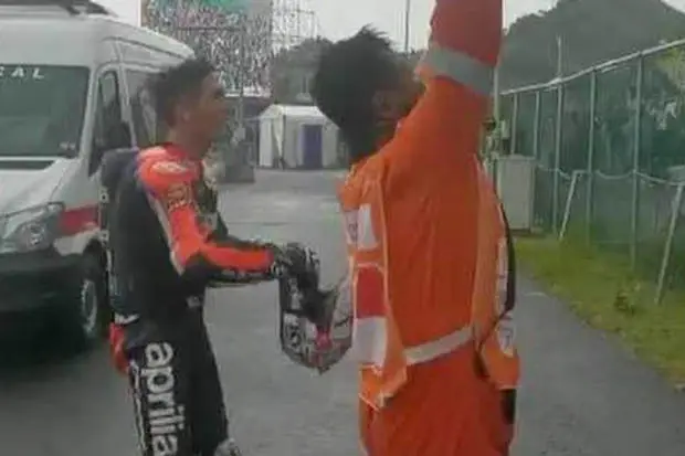 Aleix Espargaro Tepati...