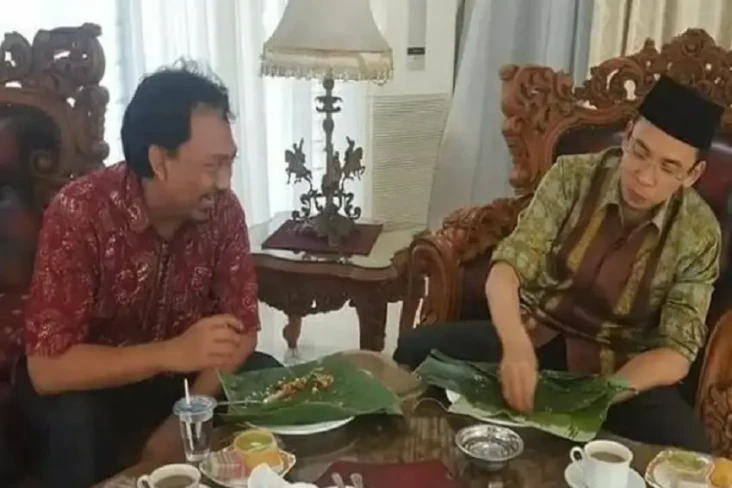 Sastrawan Aguk Irawan...