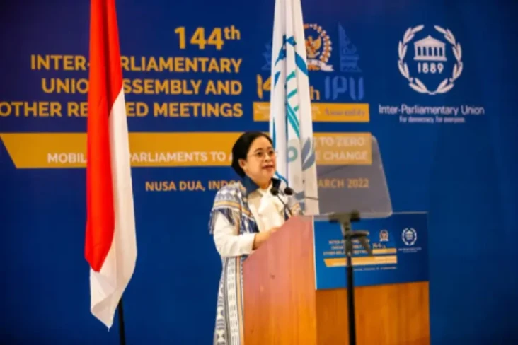 Puan Maharani Turun...