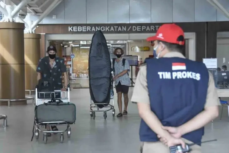 Bandara Lombok Layani...