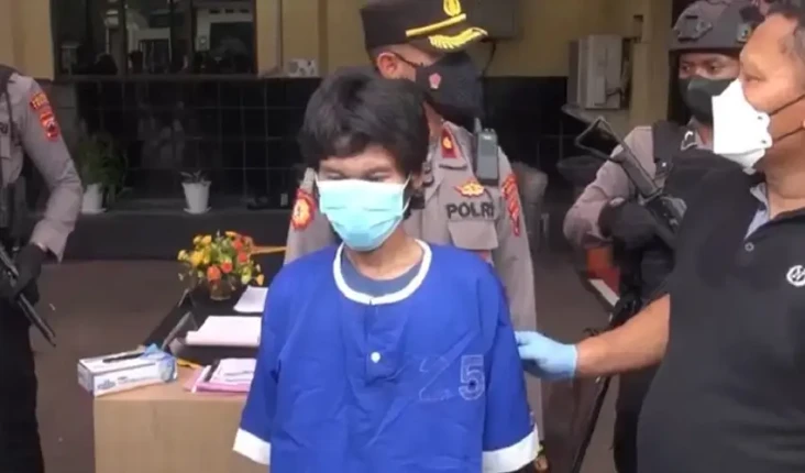 Mengerikan! Akhadirun...
