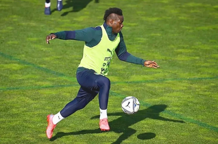 Mario Balotelli Didepak,...