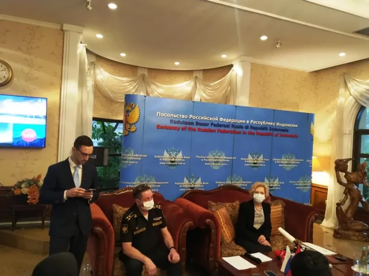 Akan Depak Rusia dari...