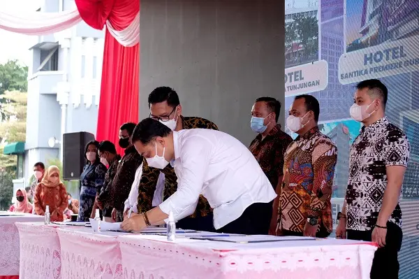 Dorong UMKM Terus Berkembang,...