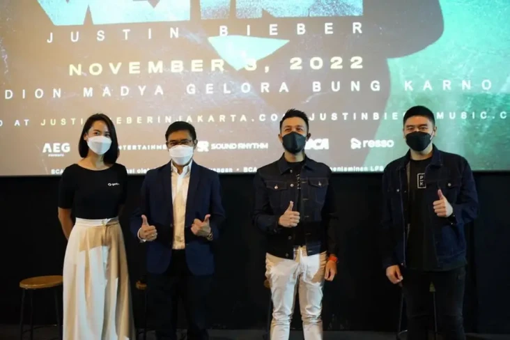 Tampil di Indonesia,...