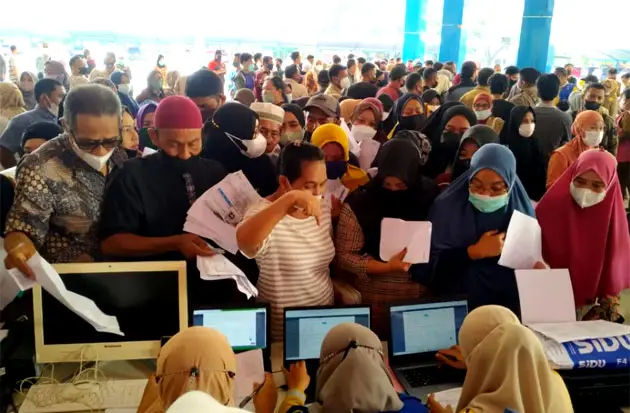 Warga Maros Serbu Pelaksanaan...