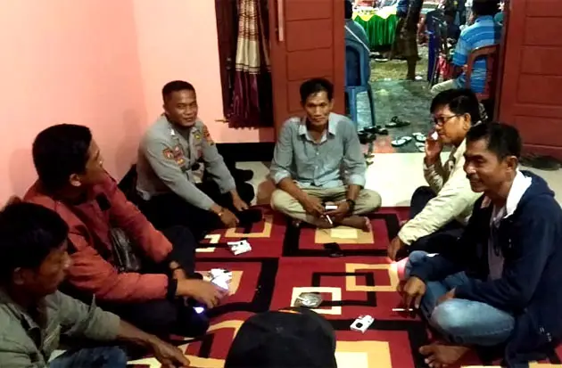 Petahana Kepala Desa...