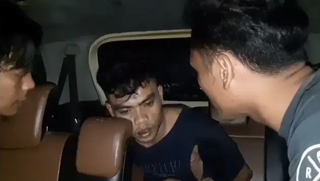 Oknum Satpol PP yang...