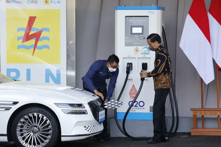 PLN Bangun 60 SPKLU...