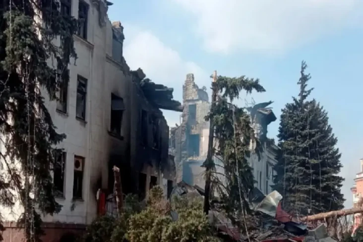 Ukraina: 300 Orang Dikhawatirkan...
