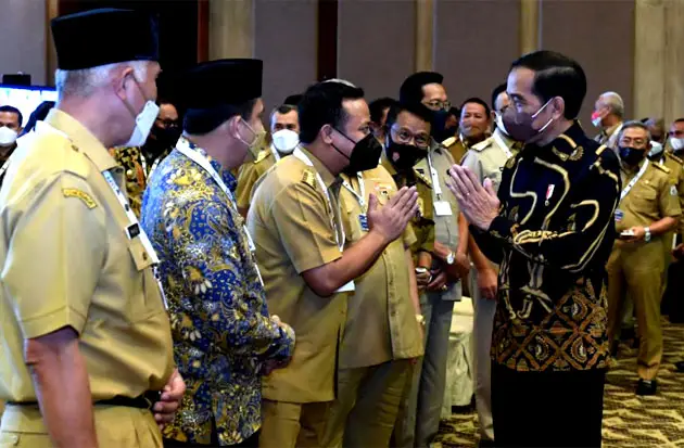 Ikuti Arahan Presiden,...
