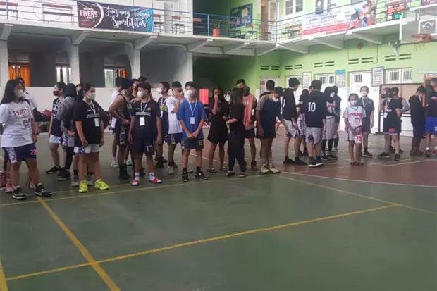 SMPN 5 Makassar Gelar...