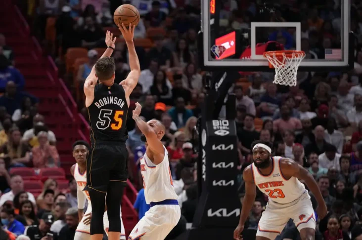 Hasil NBA, Sabtu (26/3/2022):...