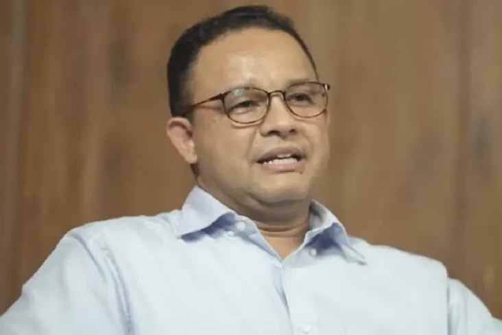 Pembangunan JIS Hampir...