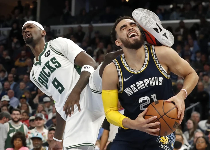 Hasil NBA, Minggu (27/3/2022):...