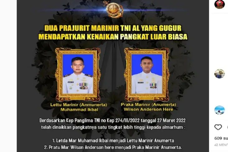 2 Prajurit Marinir yang...