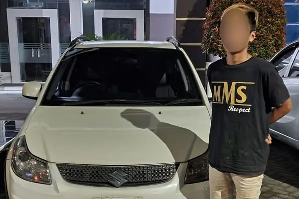 Curi Mobil Dokter, Remaja...