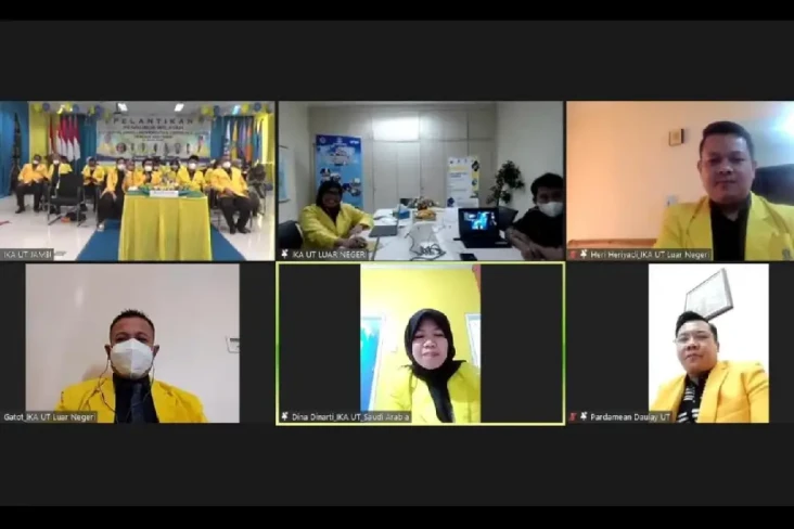 Perayaan HUT IKA Universitas...