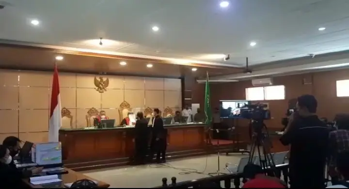Habib Bahar Smith Bakal...