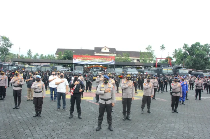 Wakapolda Sulut Pimpin...