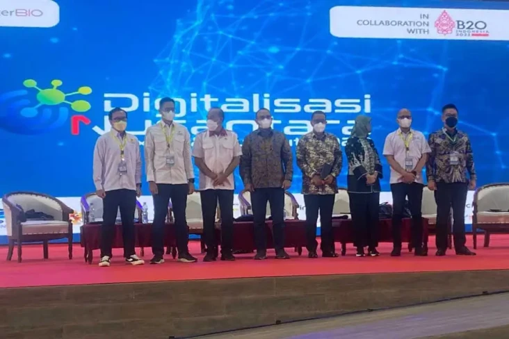 Digitalisasi Pelayanan...