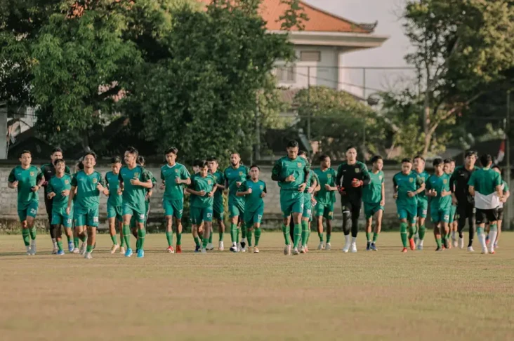 Gagal Juara Liga 1,...