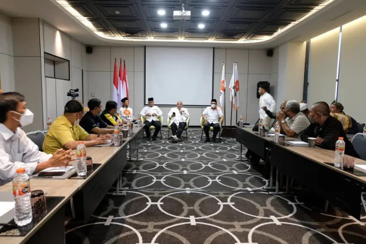 PKS Terima Aspirasi...
