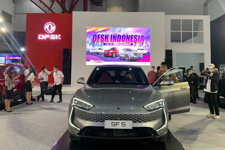 DFSK Bawa Mobil Listrik...