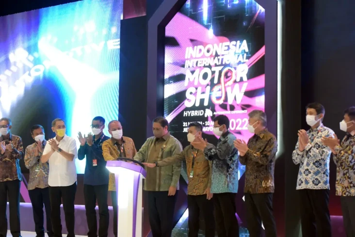 Akselerasi Ekonomi,...