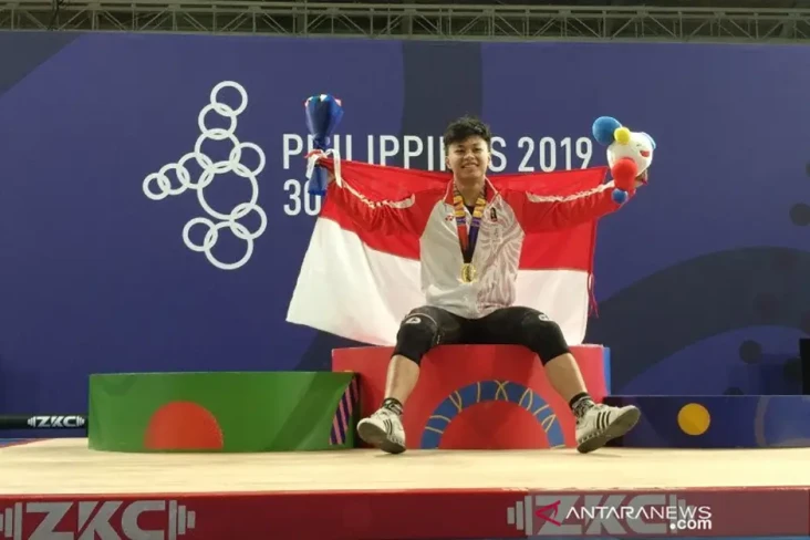 Angkat Besi Indonesia...