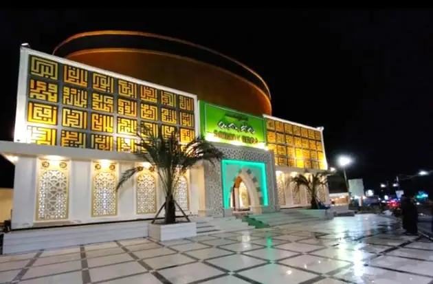Rampung, Masjid Cantik...