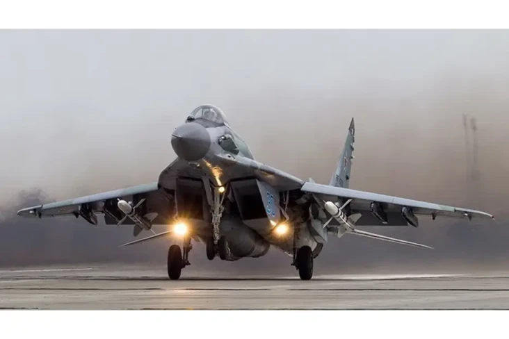 Ini Perbandingan F-16...