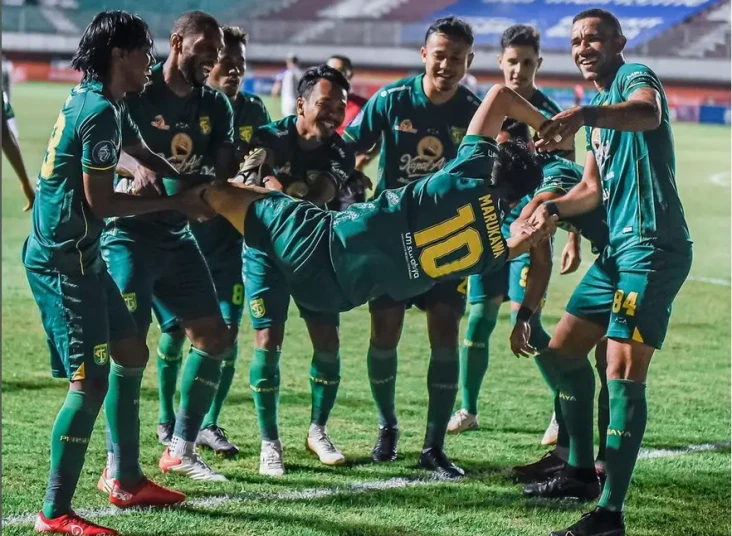 Persebaya Surabaya Tak...