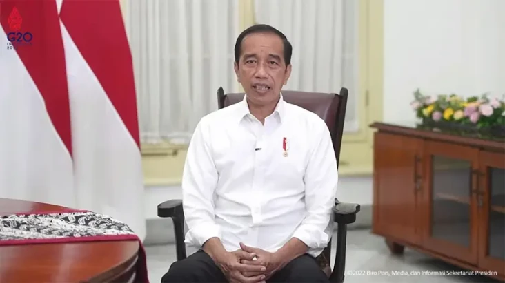 Jokowi Umumkan BLT Minyak...
