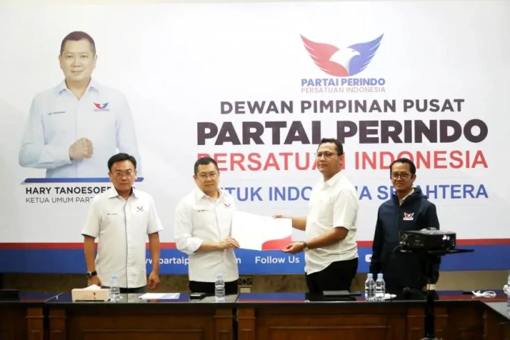 Partai Anak Muda, Bersih,...