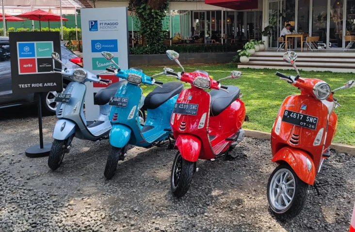 Beli Vespa Selama Ramadan,...
