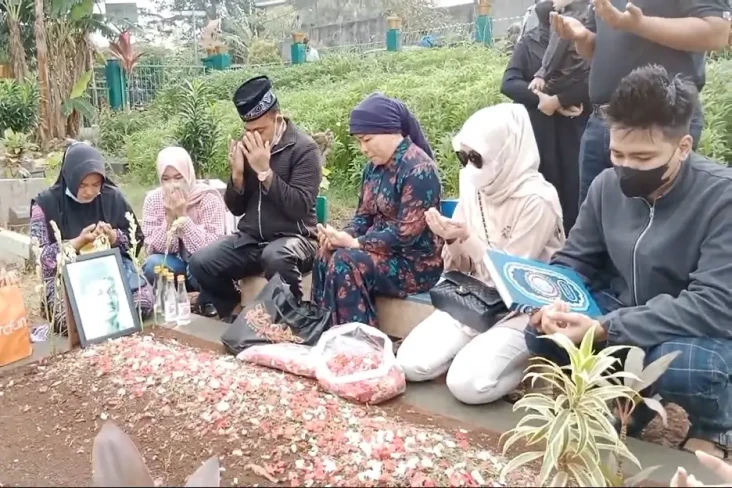 Tangis Keluarga Faisal...