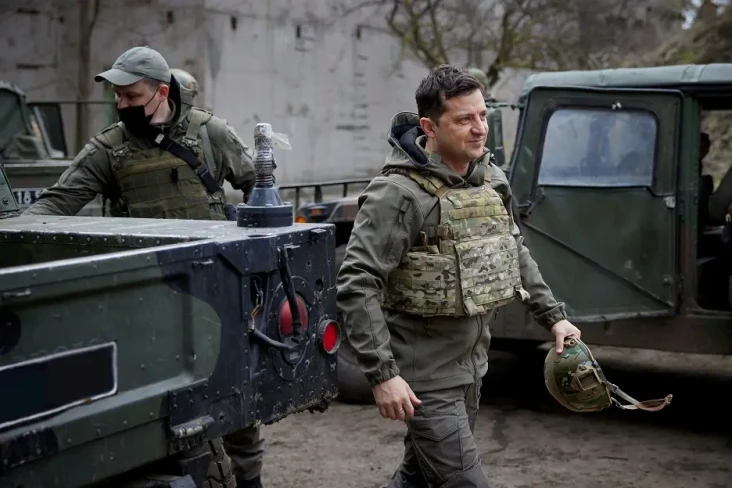 Zelensky Pecat 2 Jenderal...