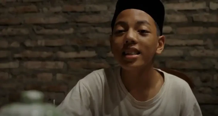 Film Pendek Baju Lebaran,...