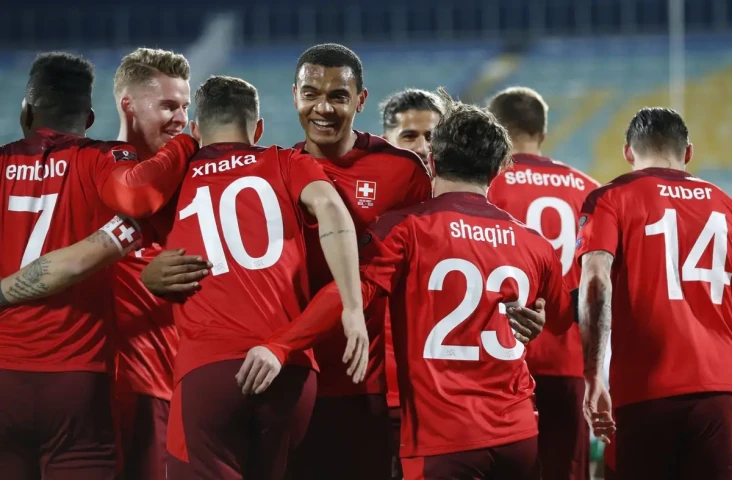 Dilema Penggawa Swiss...
