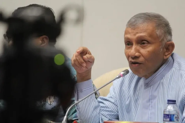 Amien Rais Tolak 3 Periode...