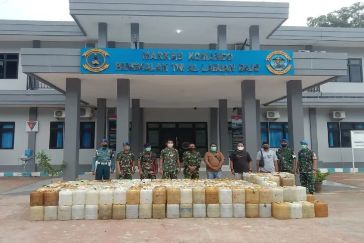 TNI AL Tangkap Kapal...