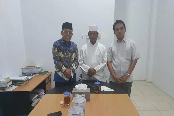 Jalin Silaturahmi, Ketua...