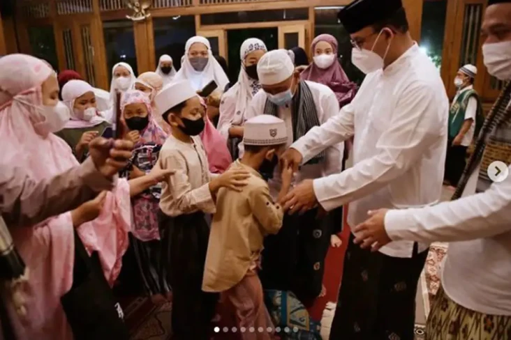 2 Tahun Sunyi, Anies...