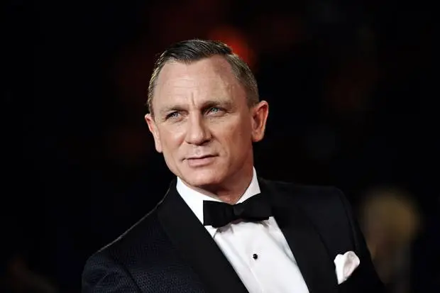 Akibat Daniel Craig...