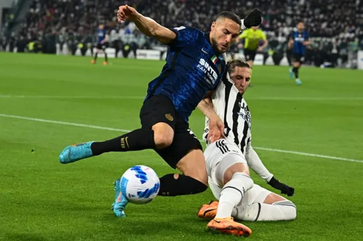 Hasil Liga Italia 2021/2022:...