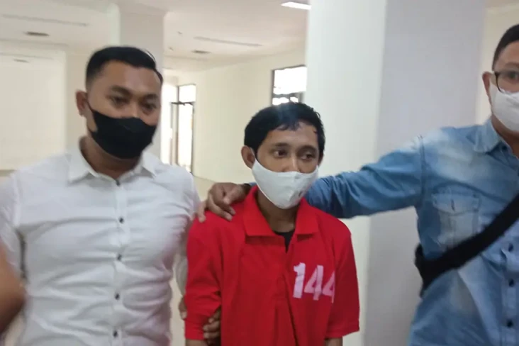 Diduga Cemburu Pasangan...