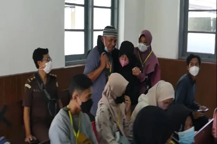 Tangis Ibu Korban Diksar...